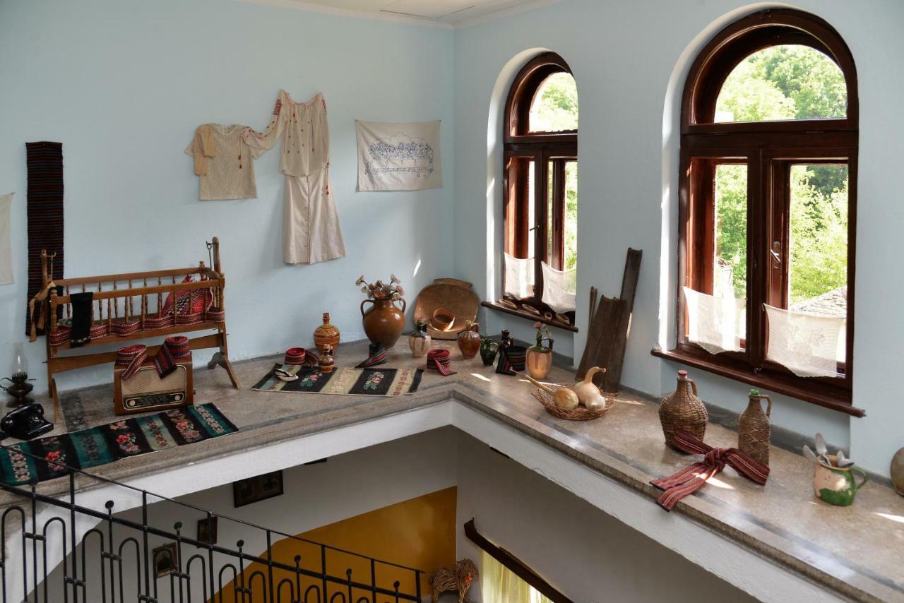 Country House Dunjin Konak Rogljevo Exterior photo